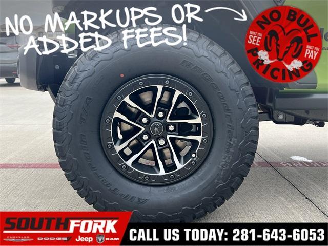 new 2025 Jeep Wrangler car, priced at $53,298