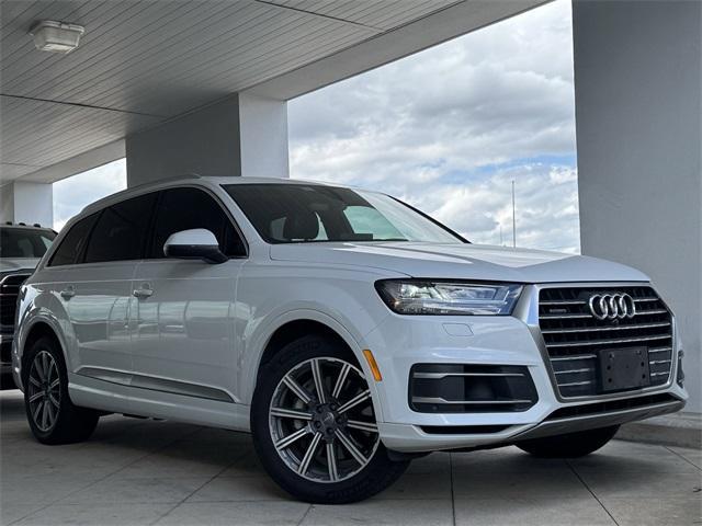 used 2019 Audi Q7 car, priced at $19,199