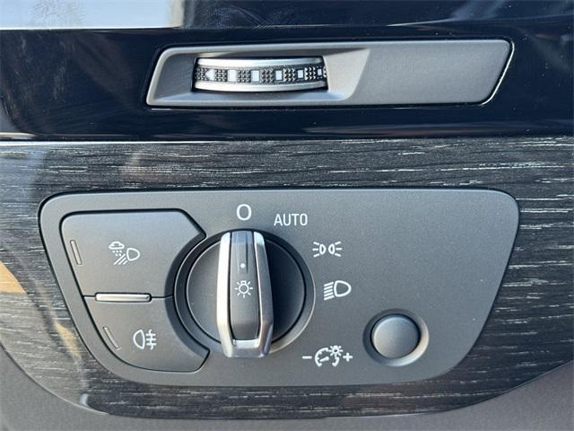 used 2019 Audi Q7 car, priced at $18,499