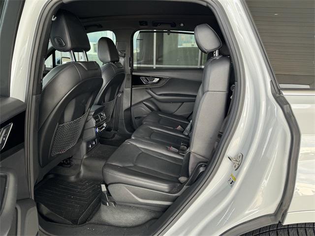 used 2019 Audi Q7 car, priced at $19,199