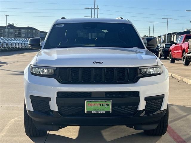 new 2025 Jeep Grand Cherokee L car, priced at $41,701