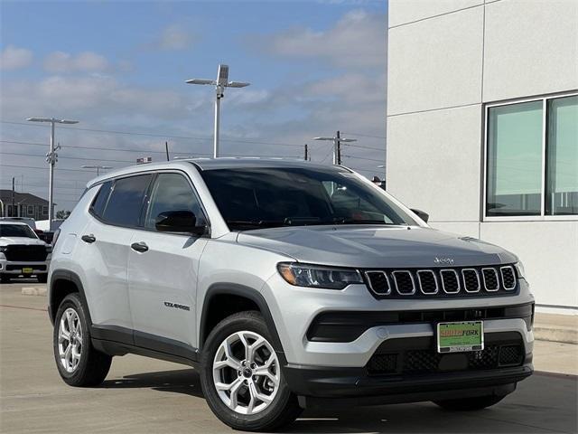 new 2025 Jeep Compass car, priced at $26,999