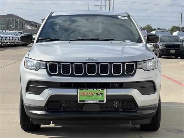 new 2025 Jeep Compass car, priced at $26,999