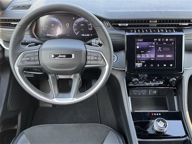 new 2025 Jeep Grand Cherokee L car, priced at $39,730