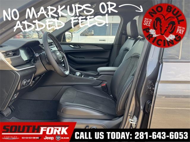 new 2025 Jeep Grand Cherokee L car, priced at $41,076