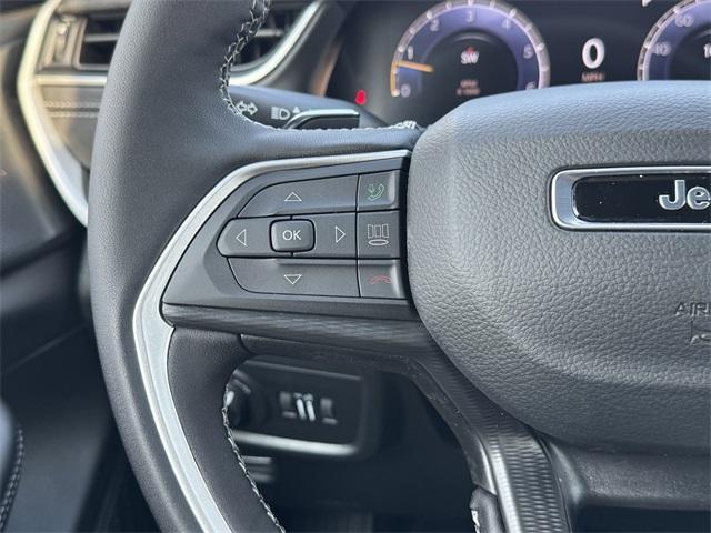 new 2025 Jeep Grand Cherokee L car, priced at $39,730