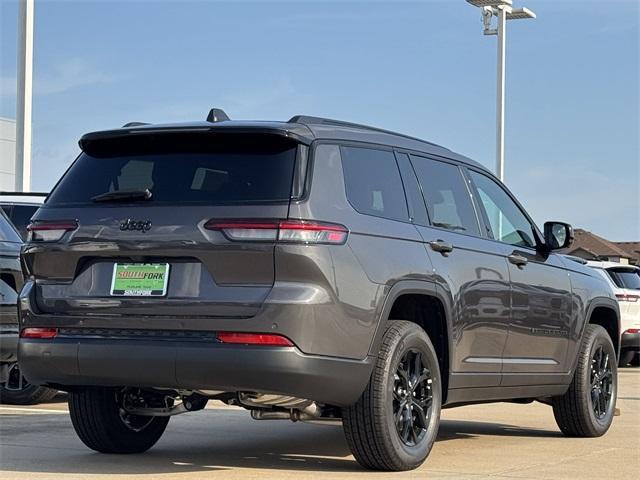 new 2025 Jeep Grand Cherokee L car, priced at $39,730