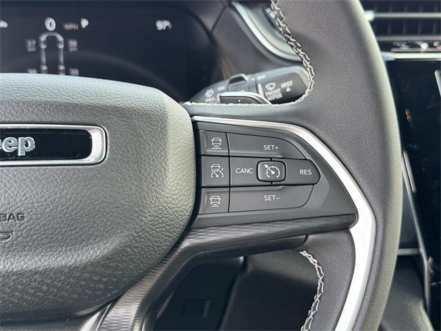 new 2025 Jeep Grand Cherokee L car, priced at $37,856