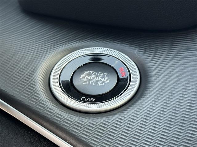 new 2025 Jeep Grand Cherokee L car, priced at $37,856