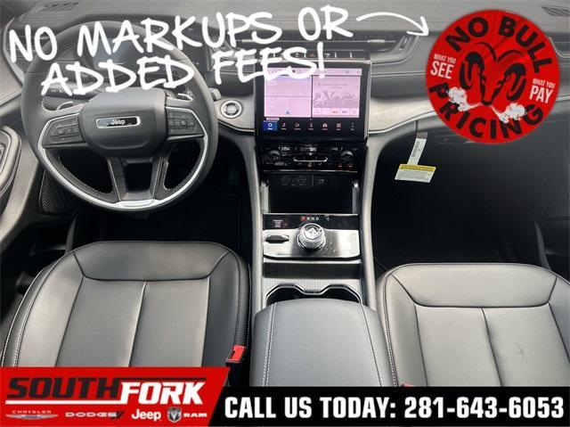 new 2025 Jeep Grand Cherokee car, priced at $42,328