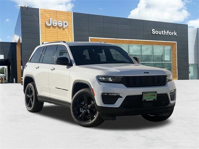 new 2025 Jeep Grand Cherokee car, priced at $43,754