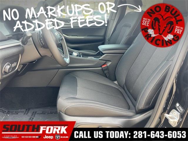 new 2024 Jeep Grand Cherokee car, priced at $39,916