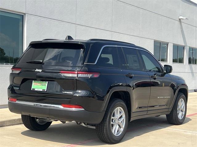 new 2024 Jeep Grand Cherokee car, priced at $34,995