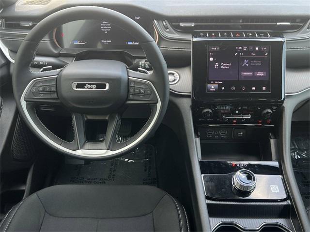 new 2024 Jeep Grand Cherokee car, priced at $34,995