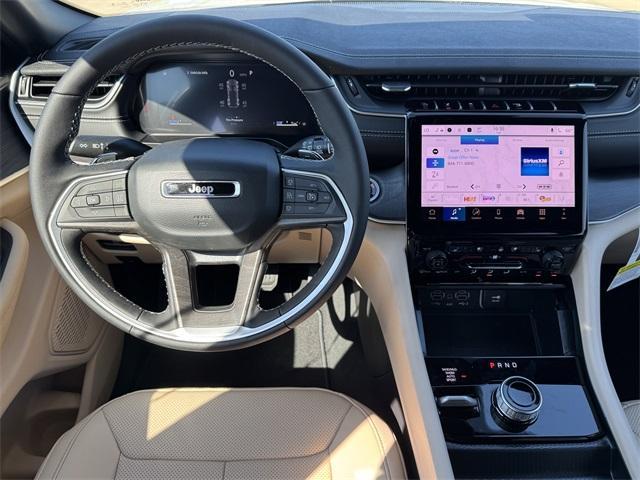 new 2025 Jeep Grand Cherokee car, priced at $47,294