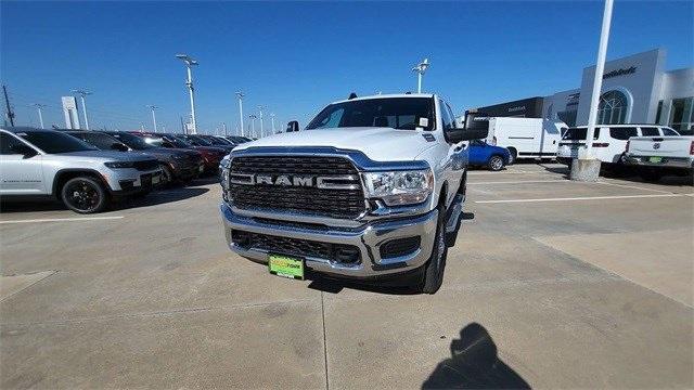 new 2024 Ram 3500 car, priced at $80,635