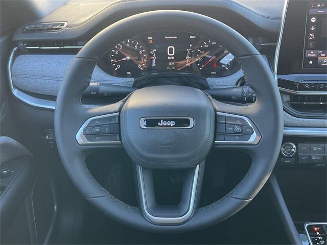 new 2025 Jeep Compass car, priced at $25,810