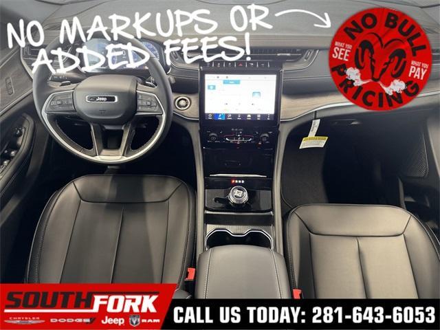 new 2025 Jeep Grand Cherokee car, priced at $43,881
