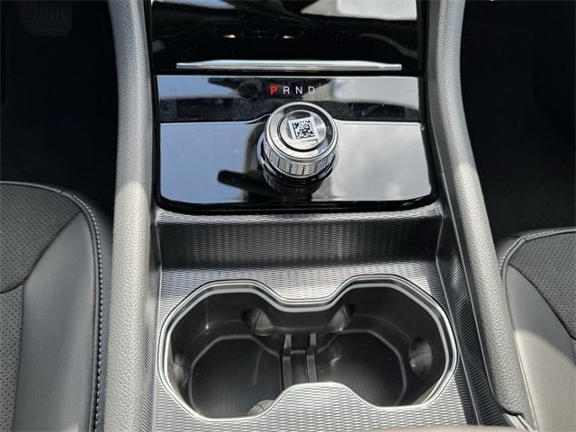 new 2025 Jeep Grand Cherokee car, priced at $38,405