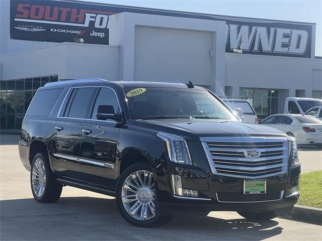 used 2019 Cadillac Escalade ESV car, priced at $40,197