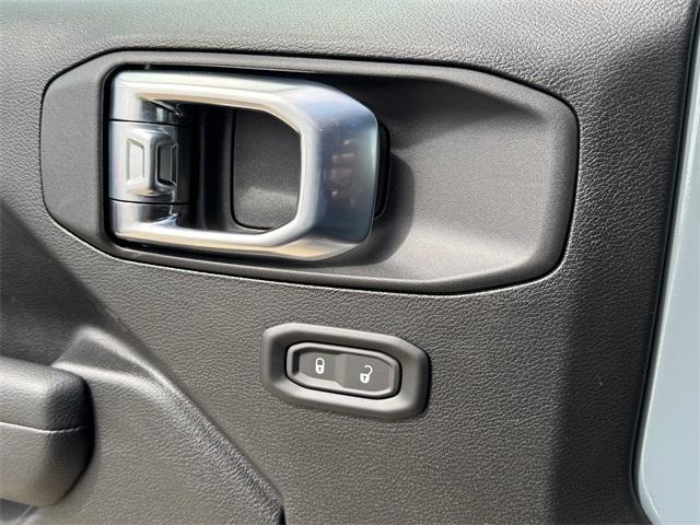 new 2026 Jeep Wrangler car, priced at $36,975