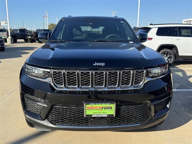 used 2025 Jeep Grand Cherokee car, priced at $35,599