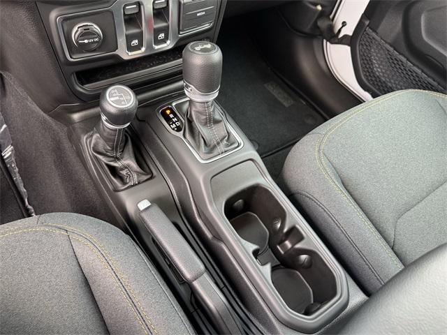 new 2025 Jeep Wrangler car, priced at $32,788