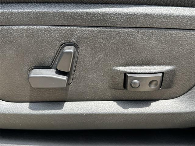new 2025 Ram 2500 car, priced at $67,579