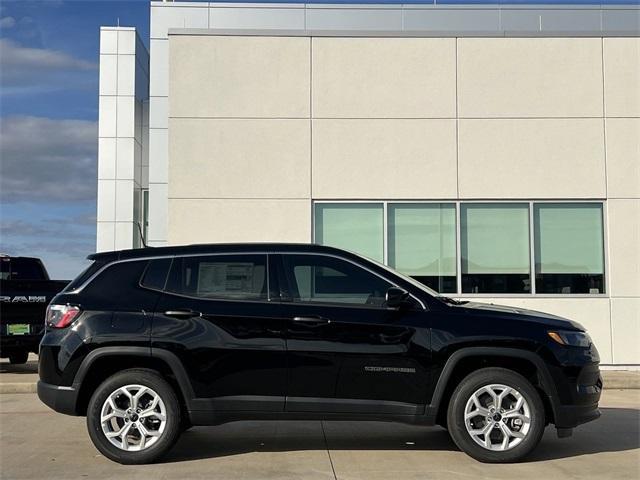 new 2025 Jeep Compass car, priced at $25,995