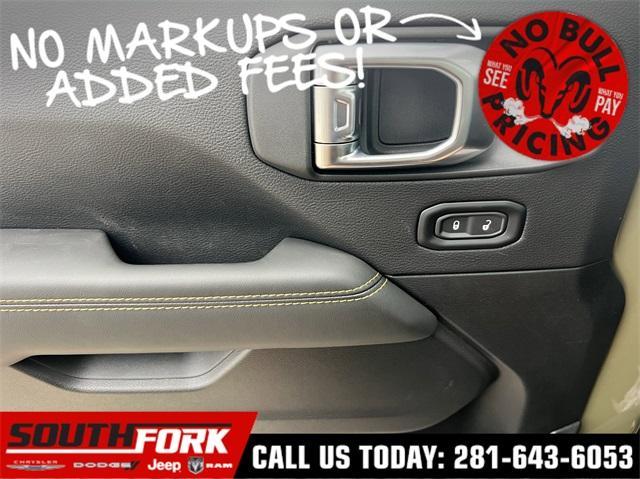 new 2025 Jeep Gladiator car, priced at $42,890