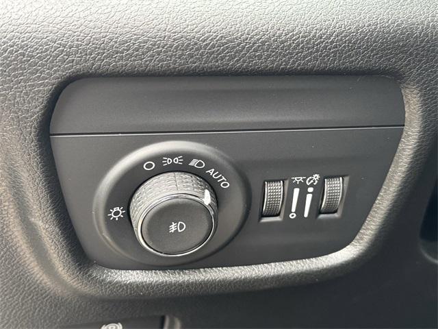 new 2025 Jeep Grand Cherokee L car, priced at $47,639