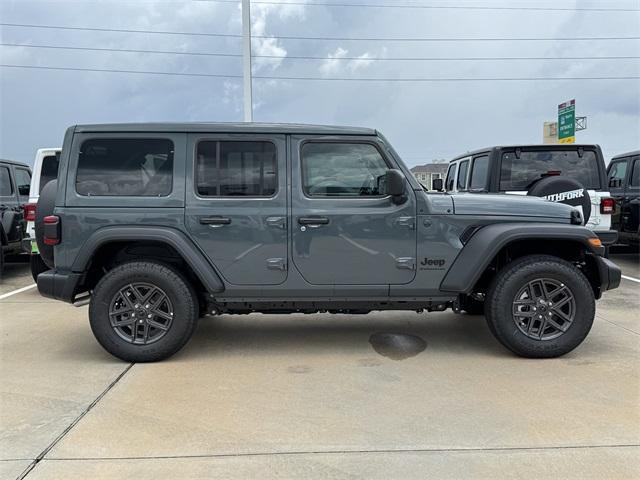new 2025 Jeep Wrangler car, priced at $50,236