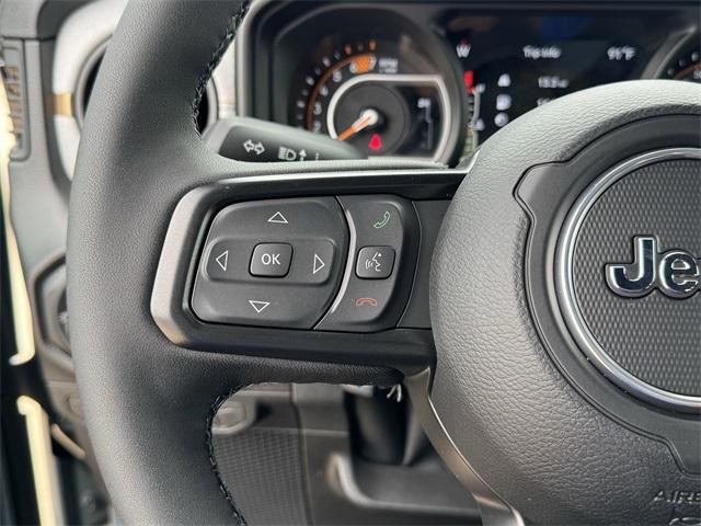 new 2025 Jeep Wrangler car, priced at $50,236