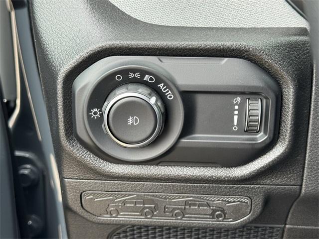 new 2025 Jeep Wrangler car, priced at $50,236