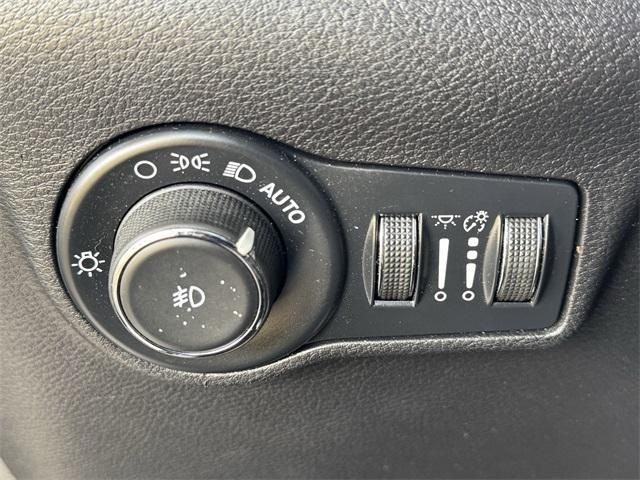 used 2022 Jeep Compass car, priced at $20,490