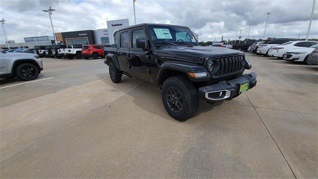 new 2024 Jeep Gladiator car, priced at $42,145