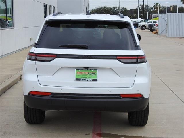 new 2025 Jeep Grand Cherokee car, priced at $38,410