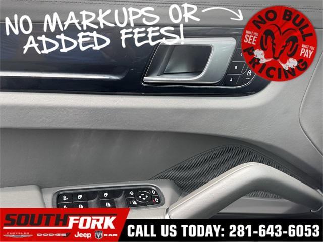 used 2019 Porsche Cayenne car, priced at $33,399