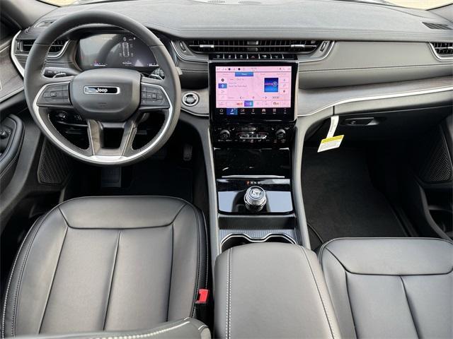 new 2025 Jeep Grand Cherokee car, priced at $43,507