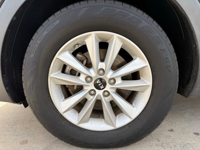 used 2019 Kia Sorento car, priced at $13,698