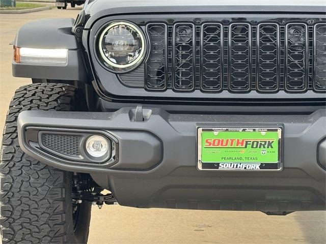 new 2025 Jeep Wrangler car, priced at $53,221