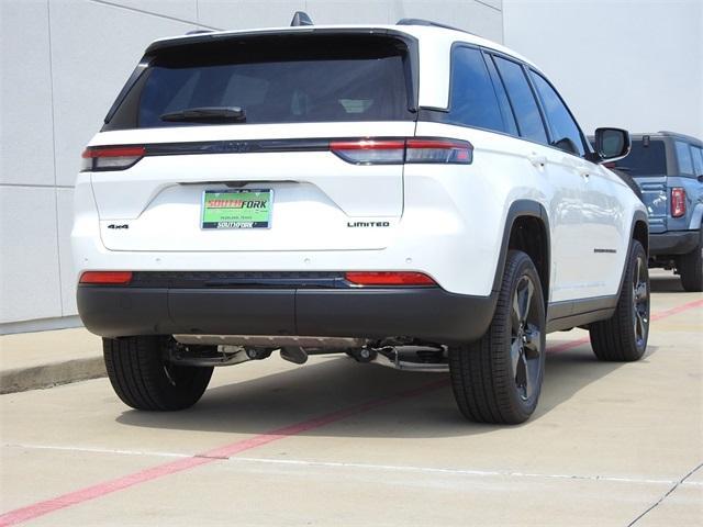 new 2024 Jeep Grand Cherokee car, priced at $49,940