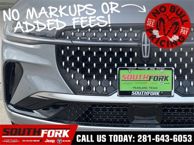 used 2024 Lincoln Nautilus car, priced at $54,397