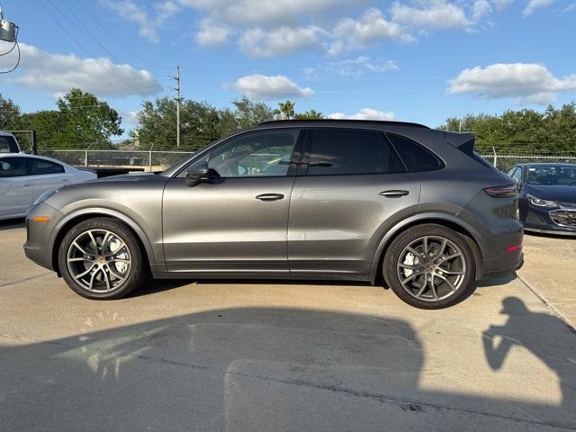 used 2020 Porsche Cayenne car, priced at $62,599