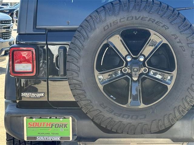 used 2021 Jeep Wrangler Unlimited car, priced at $23,999
