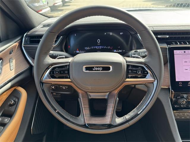 new 2025 Jeep Grand Cherokee car, priced at $56,255