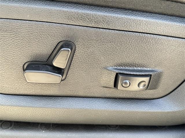 new 2025 Ram 2500 car, priced at $75,532