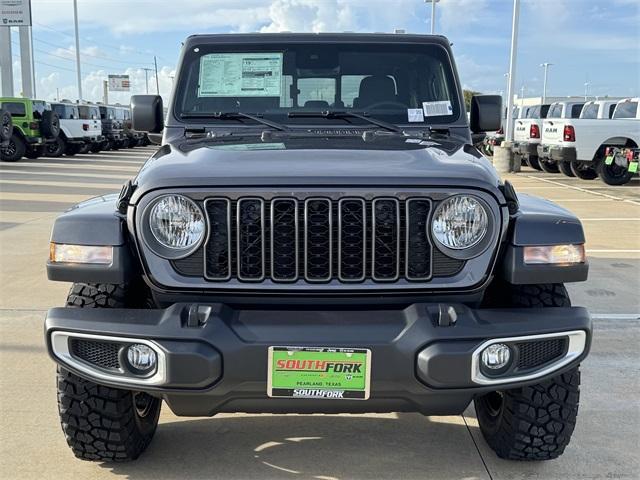 new 2025 Jeep Gladiator car, priced at $44,105