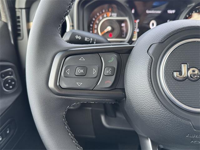 new 2025 Jeep Gladiator car, priced at $44,105