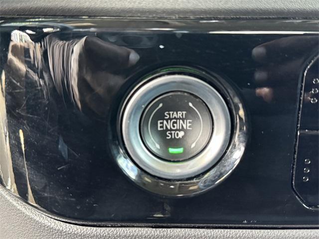 used 2024 GMC Sierra 1500 car, priced at $42,299